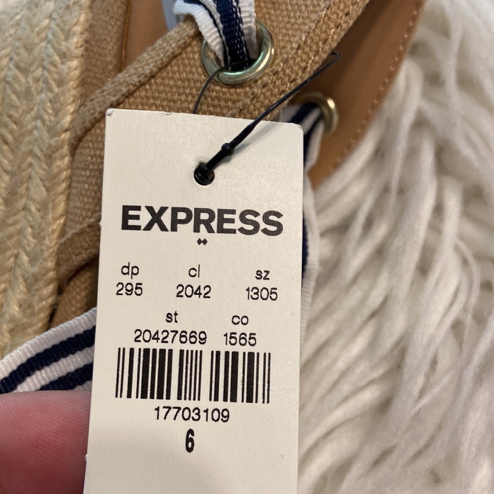 EXPRESS Shoes size 6 brand new with tags color tan see all photos - Picture 4 of 12